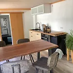 アパート Bachgefluester 2,5 Mit Terrasse Und Grillplatz ゼーハイム・ユーゲンハイム